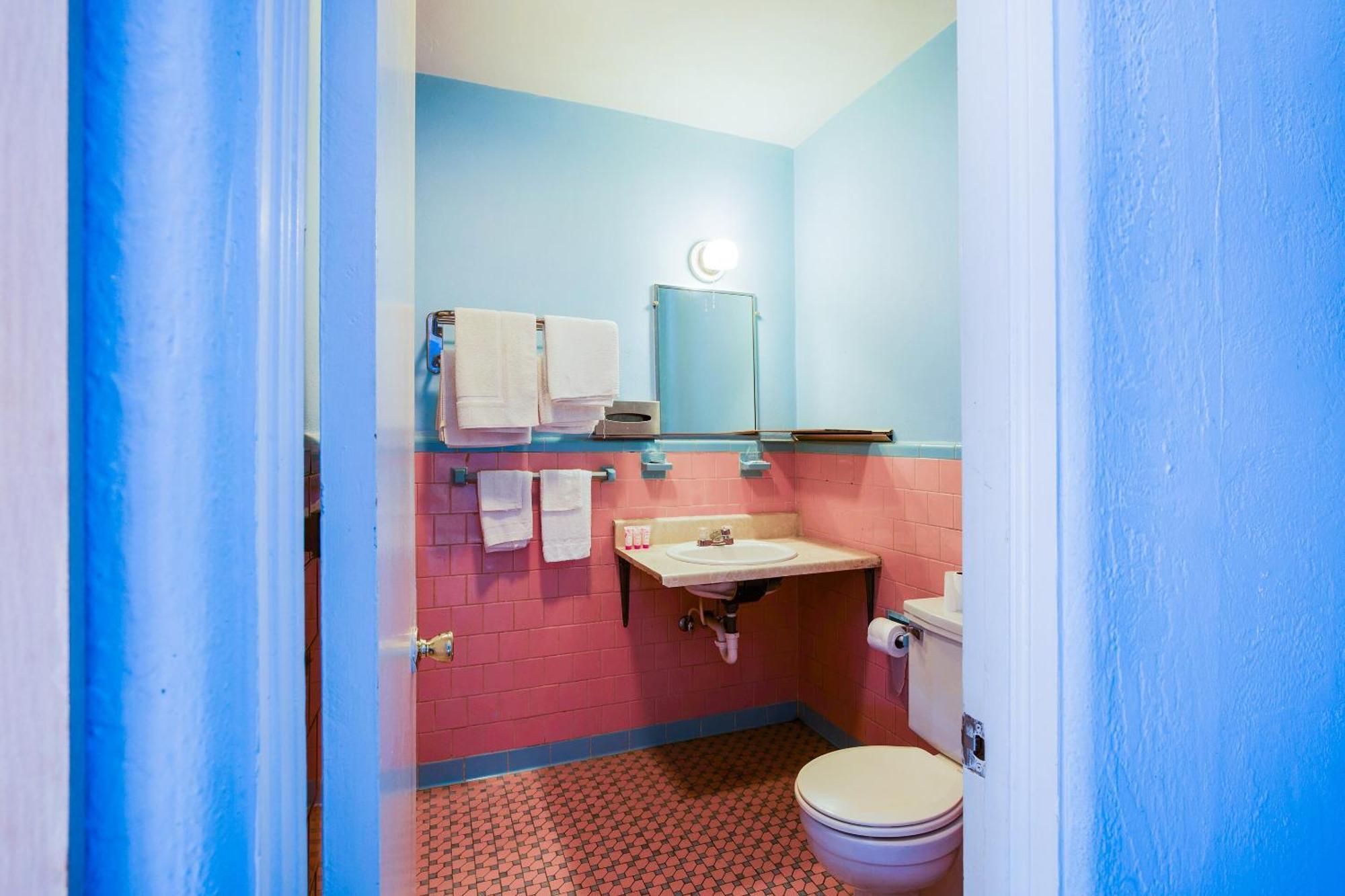 Hotel Salem-Roanoke I-81 -Listing Partner Bagian luar foto