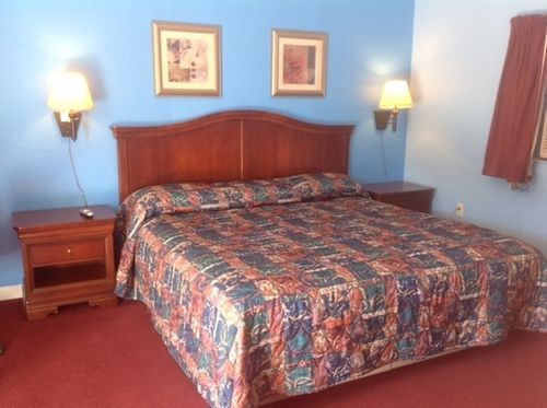 Hotel Salem-Roanoke I-81 -Listing Partner Bagian luar foto